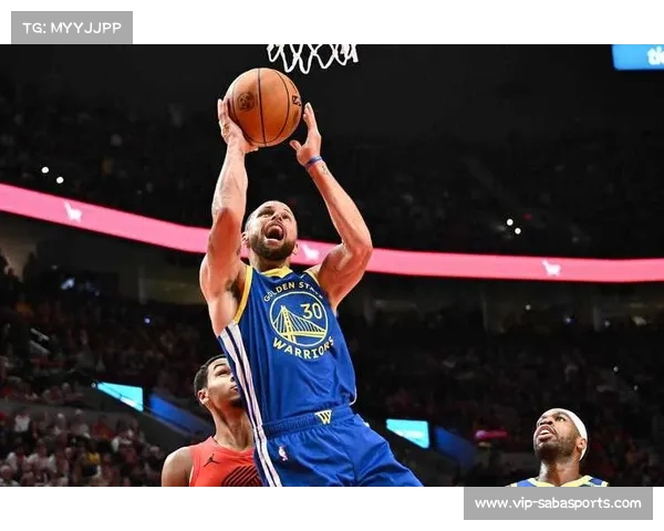 勇士队三分高效，收获一场大胜