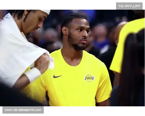 从失败中反弹：布朗尼分享如何摆脱低迷期的困境(布朗尼从全美第一跌至第二四五)